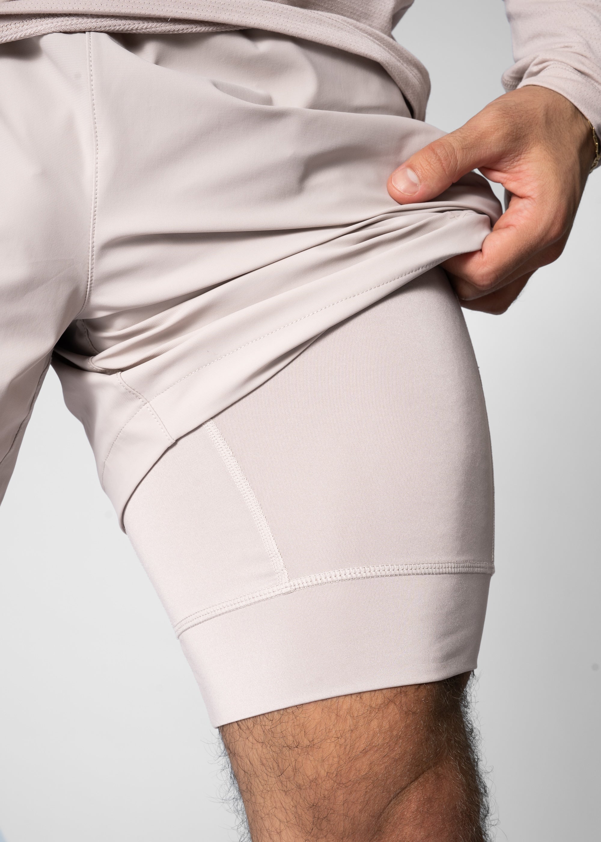 Core Hybrid Liner Shorts 5" Inseam - Image 4